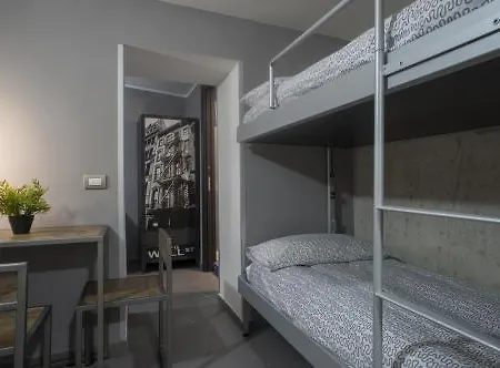 Il Taschino Oda ve Kahvaltı 4*