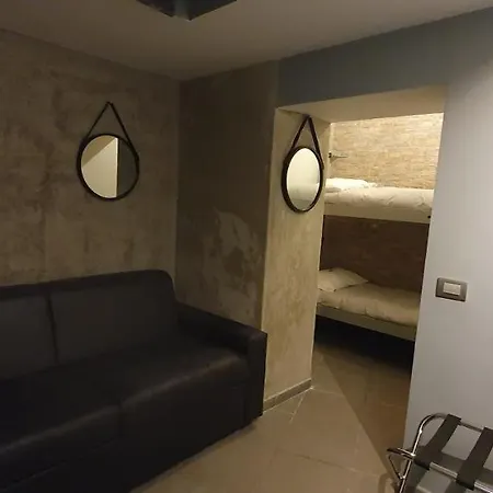 Il Taschino Oda ve Kahvaltı Napoli